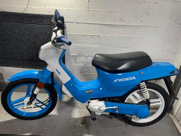 Honda Wallaroo Deluxe( A klasse) beschikbaar voor biedingen