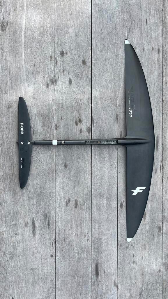 F one carbon foils, alu mast, board en strike wing, Watersport en Boten, Wingsurfen, Zo goed als nieuw, Wingsurfset, Ophalen