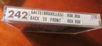 FRONT 242 - LIVE IN BRUSSELS - BACK TO FRONT (ROX BOX -RTBF), Autres genres, 1 cassette audio, Utilisé, Envoi