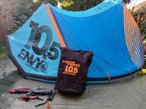 Liquid force envy 2015 & Bar, Watersport en Boten, Kitesurfen, Zo goed als nieuw, Kite, Ophalen of Verzenden