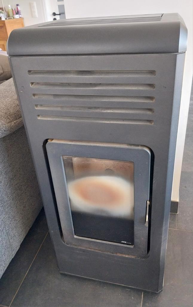 Mcz pelletkachel ninacomfort, Huis en Inrichting, Kachels, Gebruikt, Vrijstaand, Pelletkachel, Overige brandstoffen, Ophalen