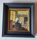 schilderij ingekaderd - vrouw aan open haard, Antiek en Kunst, Ophalen