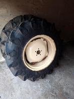 Banden tractor, Articles professionnels, Agriculture | Pièces | Pneus, Jantes & Essieux, Enlèvement