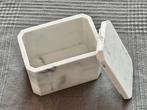 Boite en stuc de marbre, Ophalen, Nieuw, Wit, Hardcase