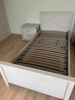 1 pers bed & nachtkastje, Huis en Inrichting, Slaapkamer | Bedden, Ophalen, Gebruikt, 90 cm, Eenpersoons