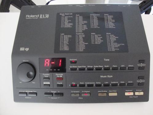 Roland RA-30 Realtime Arranger, Muziek en Instrumenten, Keyboards, Gebruikt, Overige aantallen, Roland, Midi-aansluiting, Ophalen of Verzenden
