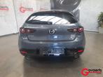 Mazda 3 2.0L e-Skyactiv G 122 hp 6MT Exclusive-line + DASO, 90 kW, 1998 cc, 122 pk, https://public.car-pass.be/vhr/03885e48-daf9-49d7-98ca-fdb434017780