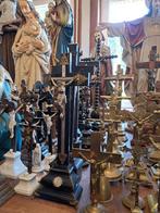 Diversen Staande en Wand Kruisbeelden zie de Omschrijving, Antiek en Kunst, Antiek | Religieuze voorwerpen, Ophalen