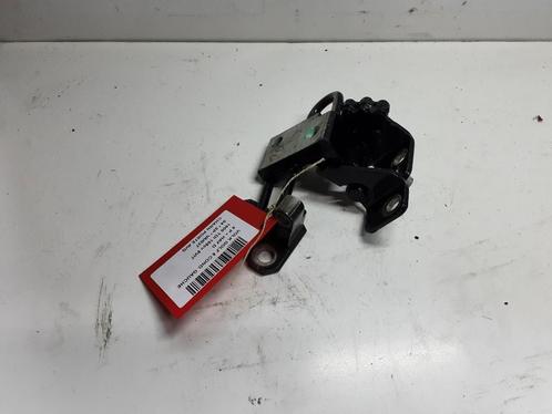 PORTIERSCHARNIER LINKS VOOR Volkswagen Golf V (1K1), Auto-onderdelen, Overige Auto-onderdelen, Volkswagen, Gebruikt