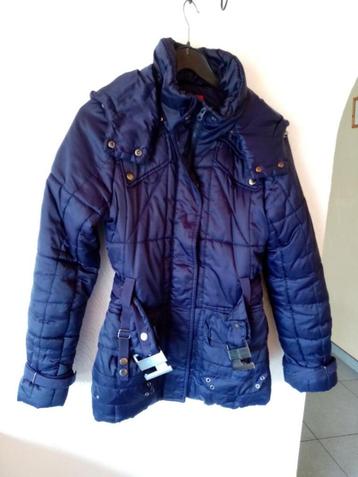Vero Moda : paars parka regenjas met kap afneembaar , M beschikbaar voor biedingen
