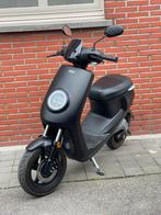 NIU M1 elektrische scooter, Vélos & Vélomoteurs, Scooters | Marques Autre, Comme neuf, NIU, Classe B (45 km/h), Enlèvement ou Envoi