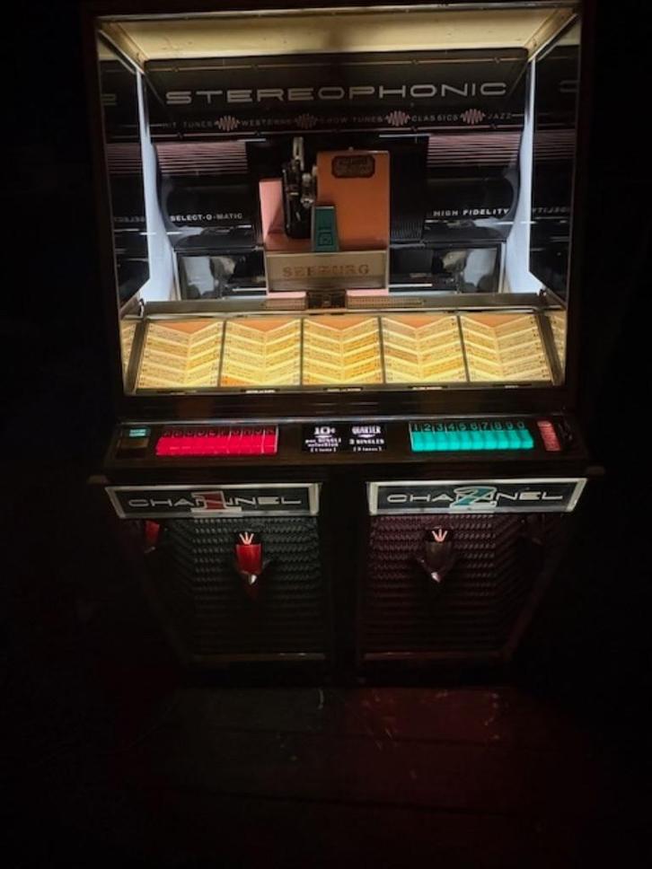 Seeburg 220 uit 1959, Verzamelen, Automaten | Jukeboxen, Zo goed als nieuw, Seeburg, 1950 tot 1960, Ophalen