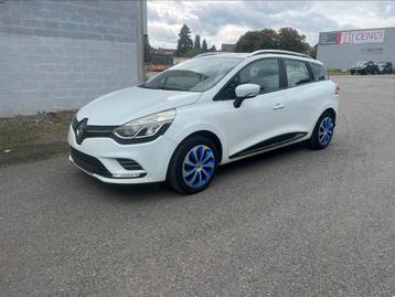 Renault clio beschikbaar voor biedingen