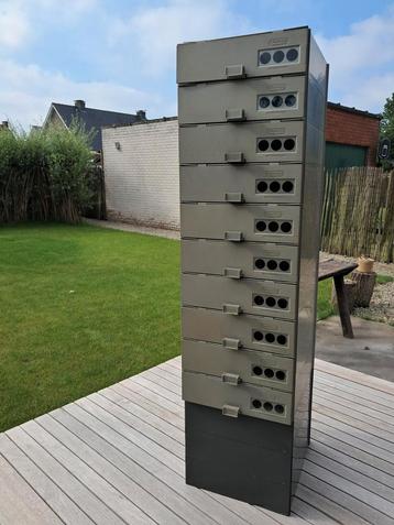 Vintage en antieke vondsten. inboedel TSM26 beschikbaar voor biedingen