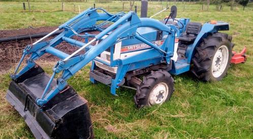 Tracteur Midi 28 CV avec chargeur frontal, Articles professionnels, Agriculture | Tracteurs, Enlèvement