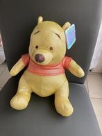 Nieuwe Winnie knuffel ( 100 jaar Disney ) met geluid, Verzamelen, Ophalen of Verzenden, Winnie de Poeh of vrienden, Nieuw, Knuffel