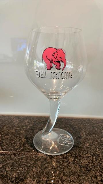 Glas voor Delirium beschikbaar voor biedingen