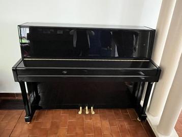 Piano droit, Reutner, parfait état beschikbaar voor biedingen