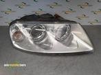 Koplamp rechts van een Volkswagen Touareg, Auto-onderdelen, Verlichting, Gebruikt, -, Volkswagen, -