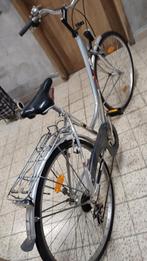 Damesfiets, Fietsen en Brommers, Ophalen of Verzenden, Zo goed als nieuw