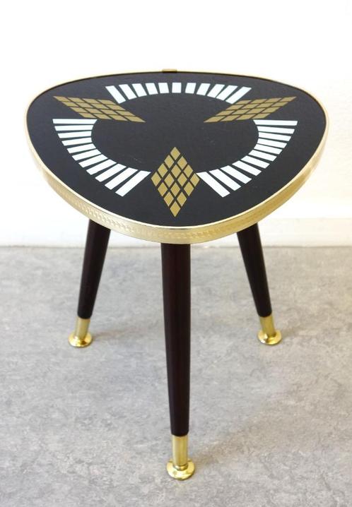 Vintage bijzettafel niertafel Rockabilly plantentafel 50's, Huis en Inrichting, Tafels | Bijzettafels, Gebruikt, Ophalen of Verzenden
