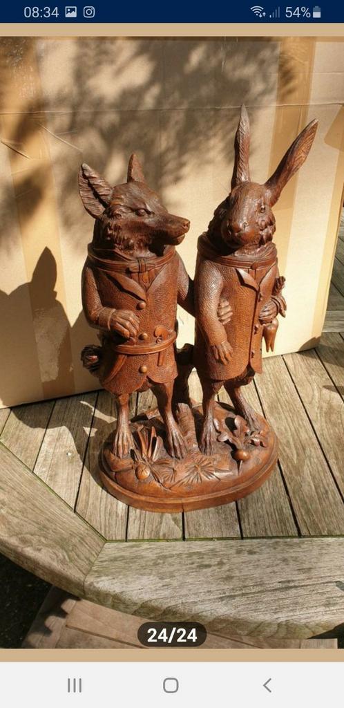 Gezocht aparte stukken black forest of zwarte woud snijwerk, Antiek en Kunst, Kunst | Beelden en Houtsnijwerken, Ophalen