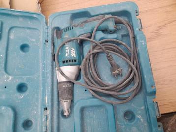 Gipsplaat vijsmachine makita beschikbaar voor biedingen