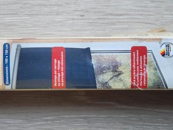 Isolerend verduisterings gordijn blauw beschikbaar voor biedingen