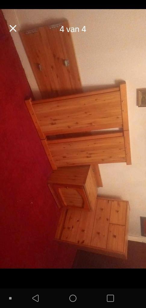 Grenen bed 1 persoons, met nachtkastje en grote ladenkast, Huis en Inrichting, Slaapkamer | Complete slaapkamers, Gebruikt, Ophalen