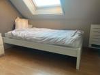 Wit bedframe ikea, Huis en Inrichting, Slaapkamer | Bedden, Ophalen, Wit, 210 cm