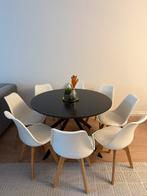 8 Scandinavische eetkamerstoelen/zonder tafel, Ophalen, Zo goed als nieuw