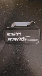 3 nieuwe makita accu's 3.0ah 18v, Doe-het-zelf en Bouw, Ophalen, Nieuw
