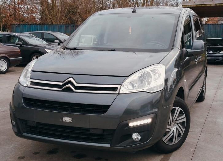 Citroen Berlingo 1.2 PureTech M Live S, Autos, Citroën, Particulier, Achat, Berlingo, ABS, Airbags, Air conditionné, Alarme, Bluetooth