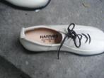 Gratis verzenden nieuwe witte leren hartjes schoenen mt 36,5, Kleding | Dames, Schoenen, Verzenden, Wit, Nieuw, Sneakers