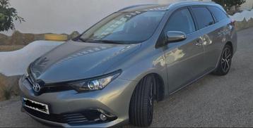 Toyota Auris Sport Touring Feel Edition HYBRIDE  beschikbaar voor biedingen