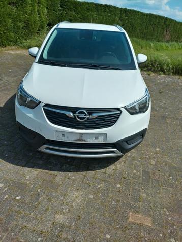 Opel crosland x 1.2 benzine 