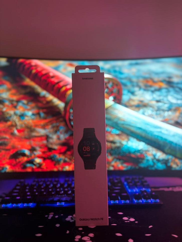 Samsung Galaxy Watch FE, Handtassen en Accessoires, Smartwatches, Nieuw, Android, Zwart, Afstand, Hartslag, Slaap, Snelheid, Stappen