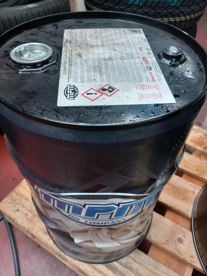 Leeg ijzeren vat 60 liter, Doe-het-zelf en Bouw, Overige Doe-Het-Zelf en Bouw, Gebruikt, Ophalen