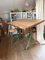 Table de dessin-d’architecte vintage et son tabouret, Enlèvement