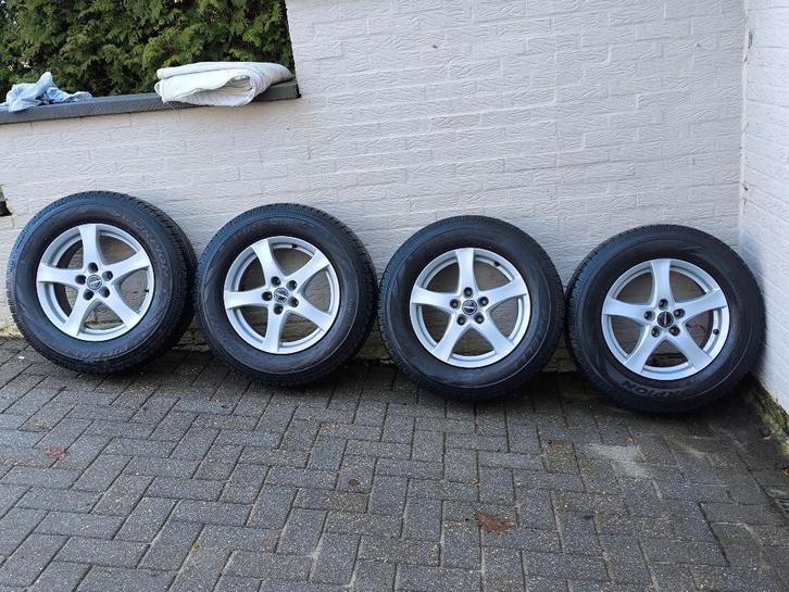 4 mooie velgen Borbet 6.5 x 16 + banden Pirelli, Auto-onderdelen, Banden en Velgen, Band(en), Winterbanden, 16 inch, 215 mm, Personenwagen
