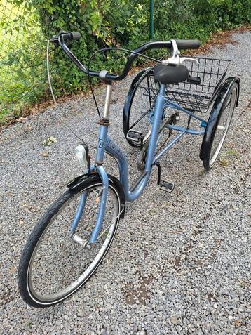 Invalide fiets beschikbaar voor biedingen