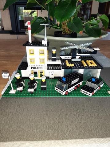 Lego Vintage Set 370 Quartier général de la police