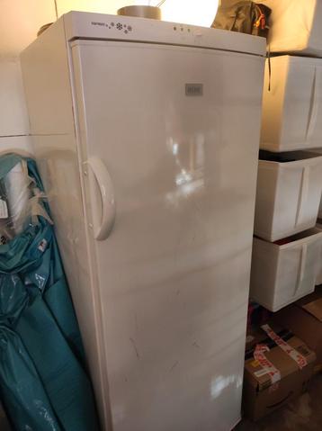 Zanussi NoFrost diepvriezer – goed werkend  beschikbaar voor biedingen