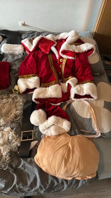 Kerstmanpak beschikbaar voor biedingen