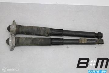 Set schokdempers achterzijde Skoda Karoq 5Q0513049HP beschikbaar voor biedingen