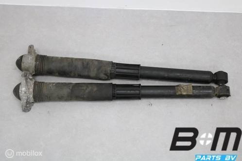 Set schokdempers achterzijde Skoda Karoq 5Q0513049HP, Auto-onderdelen, Ophanging en Onderstel, Gebruikt