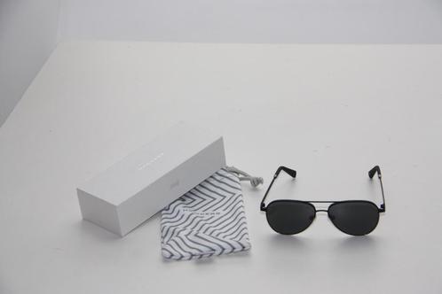 Hawkers zonnebril black silver dark lacma kids - leeftijd 5-, Kinderen en Baby's, Kindermode-accessoires, Zo goed als nieuw, Ophalen of Verzenden