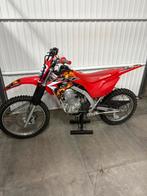 Honda crf 125 2022, Fietsen en Brommers, Ophalen, Zo goed als nieuw, Honda