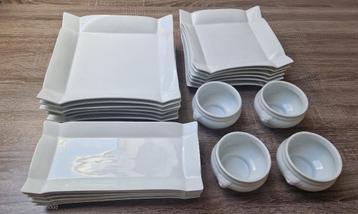 Vierkant servies - 3x 6 borden beschikbaar voor biedingen