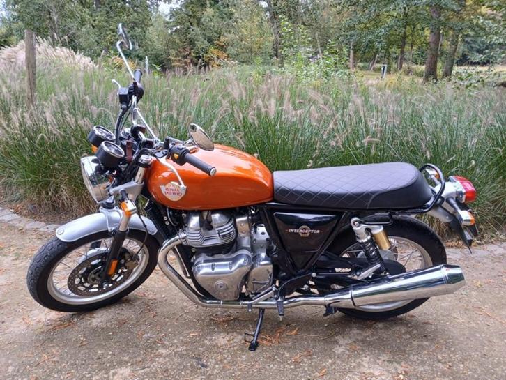 royal enfield 650 interceptor 3700 km GEKEURD !!, Motoren, Motoren | Royal Enfield, Particulier, Naked bike, 12 t/m 35 kW, Minimaal motorrijbewijs A2